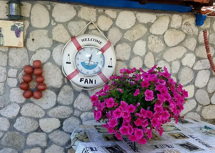 Fani Liakou Apartment