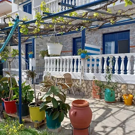 Fani Liakou Apartment Néa Fókaia