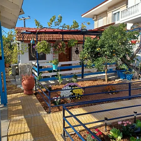 Apartment Fani Liakou Néa Fókaia